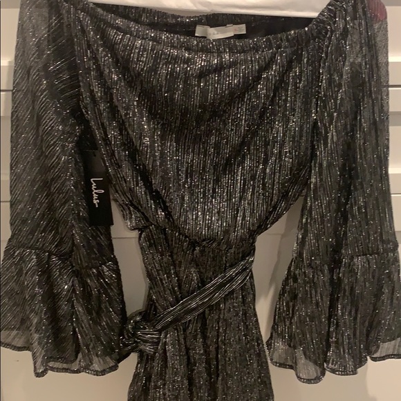 Black and silver off shoulder romper - Picture 2 of 3